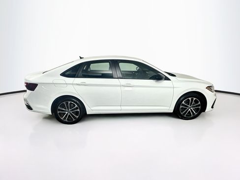 Used 2025 Volkswagen Jetta Sport FWD image 10
