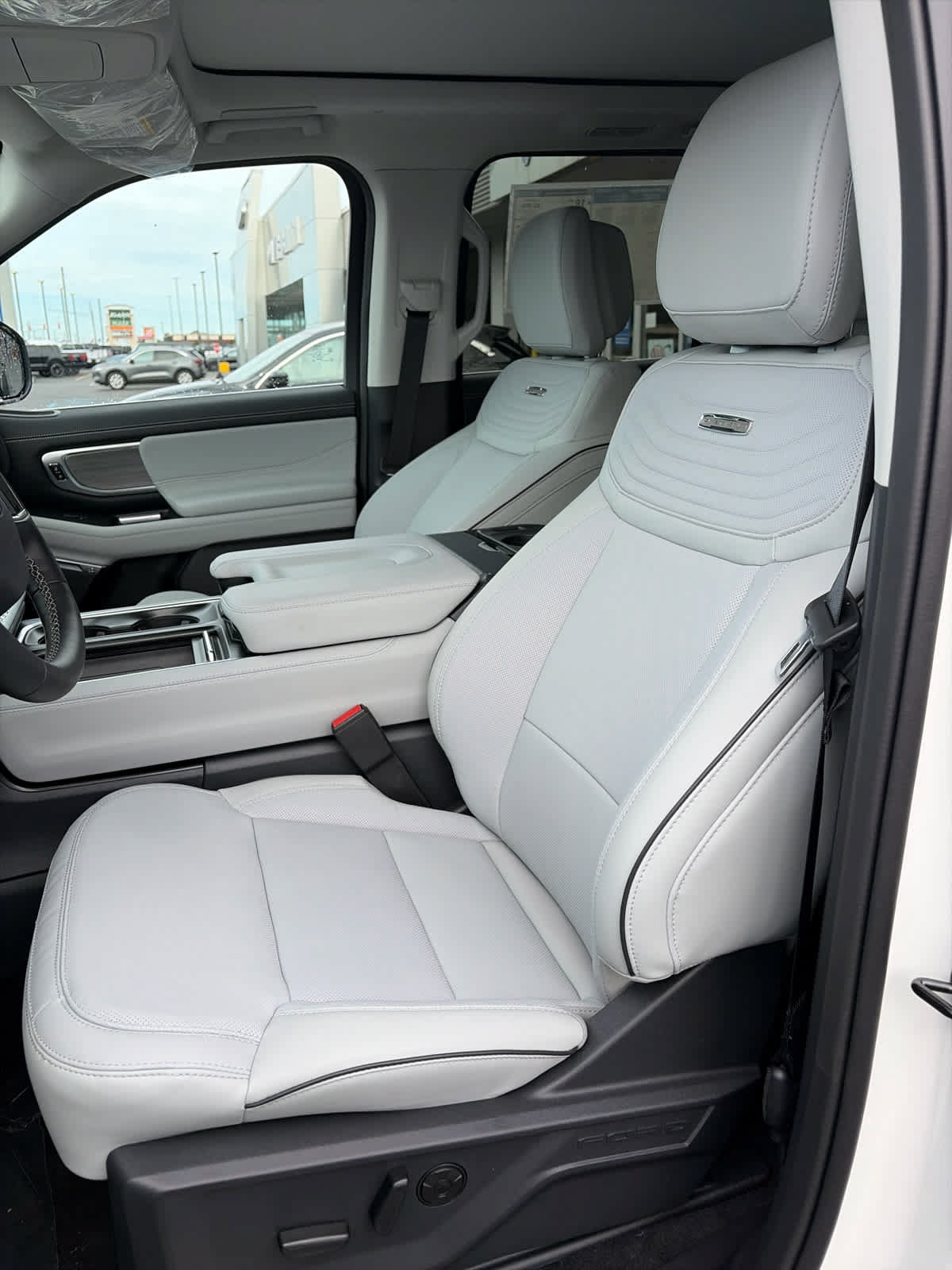 New 2027 Ford Expedition Max Platinum w/ Platinum Ultimate Package AWD/4WD image 12