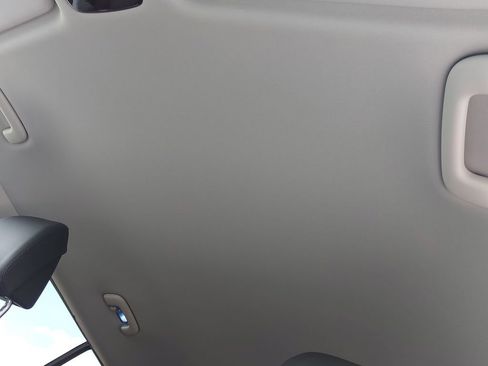 Certified 2025 Hyundai Santa Fe SEL image 30