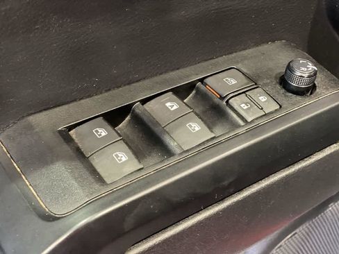 Certified 2023 Toyota Tacoma SR image 15