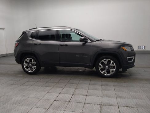 Used 2020 Jeep Compass Limited FWD image 11
