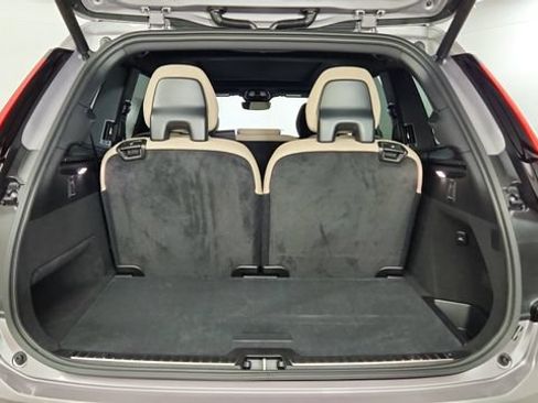 New 2026 Volvo XC90 B6 Plus w/ Protection Package AWD/4WD image 41