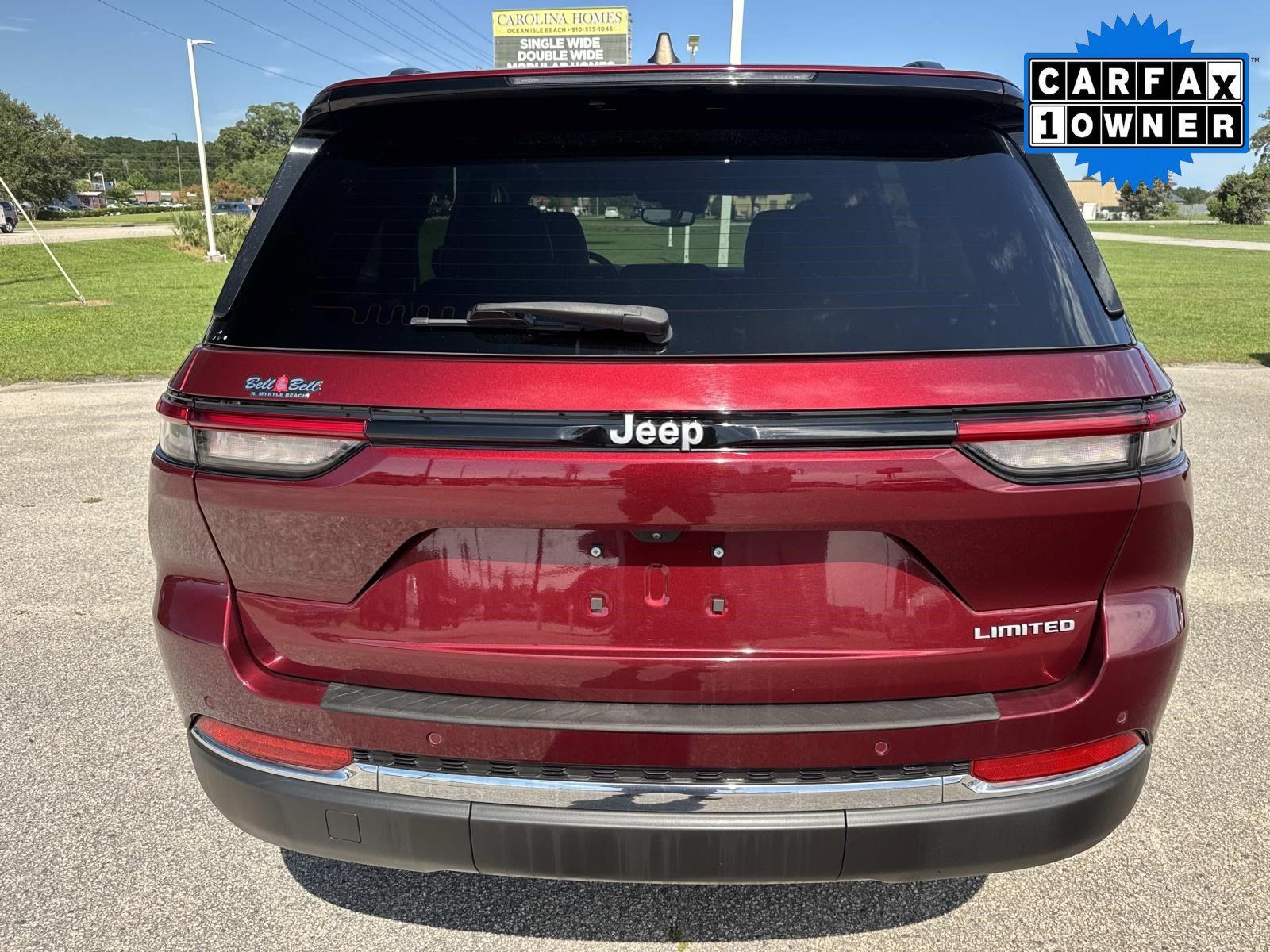 Used 2024 Jeep Grand Cherokee Limited RWD image 5
