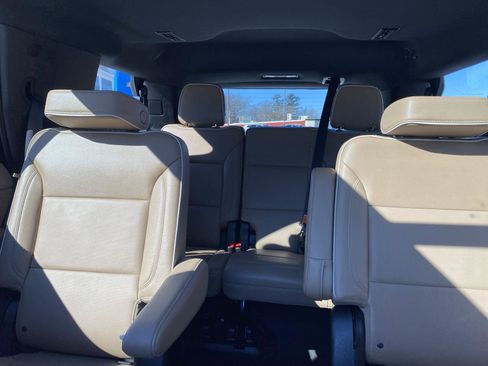 Used 2023 Chevrolet Tahoe Premier image 32