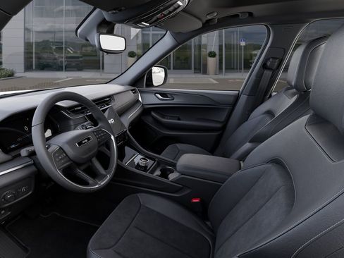 New 2025 Jeep Grand Cherokee Laredo image 22