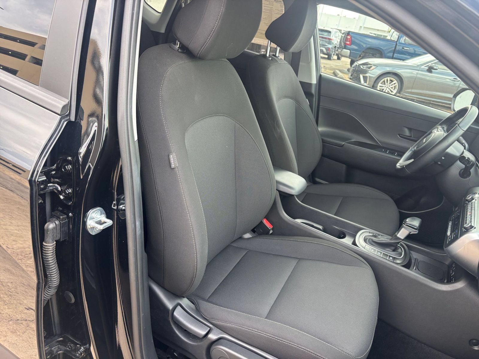 Used 2026 Hyundai Kona SEL Sport FWD image 35