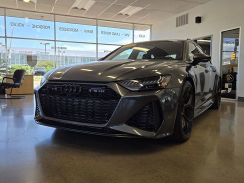 Used 2025 Audi RS 6 performance AWD/4WD image 3