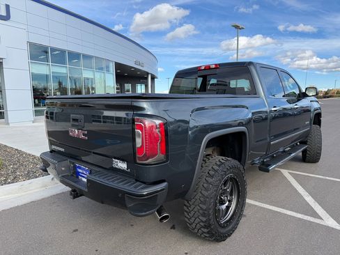 Used 2017 GMC Sierra 1500 Denali image 7