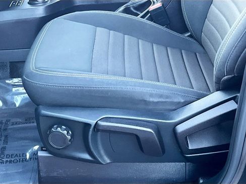 Used 2020 Ford Ranger XL w/ Equipment Group 101A Mid image 18