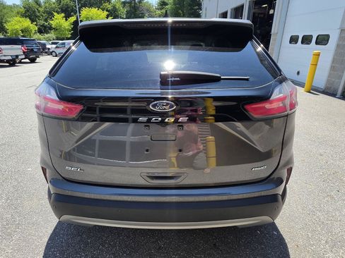 Used 2024 Ford Edge SEL AWD/4WD image 4
