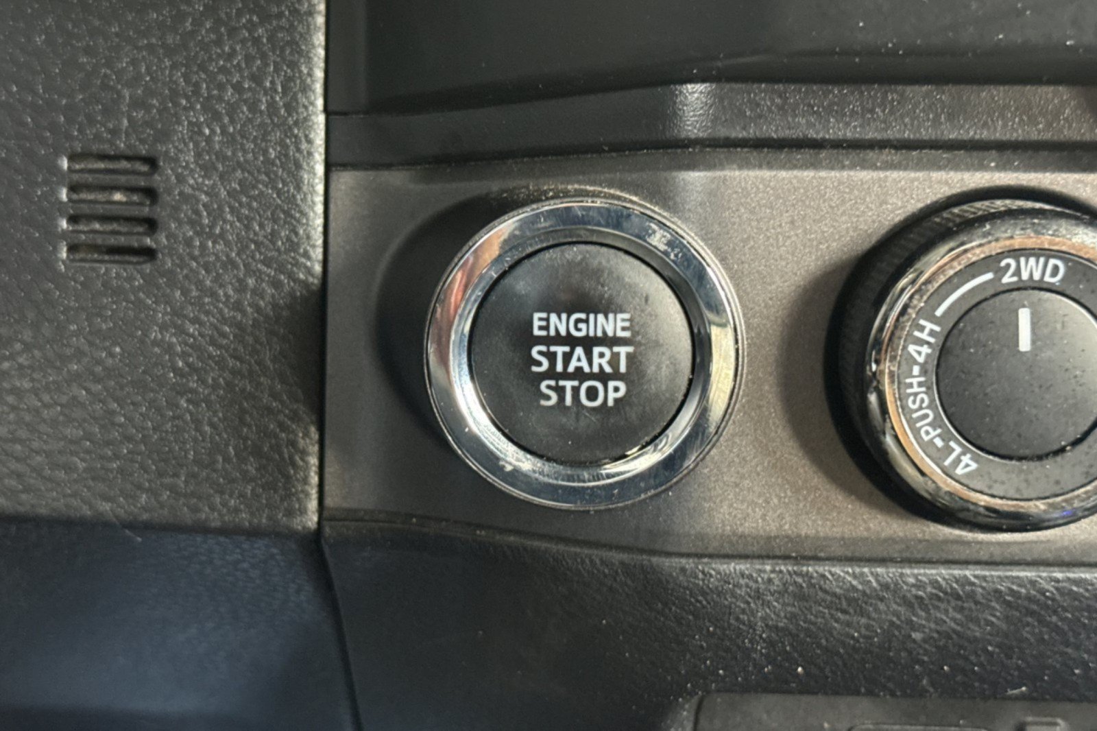 Certified 2023 Toyota Tacoma TRD Sport AWD/4WD image 20
