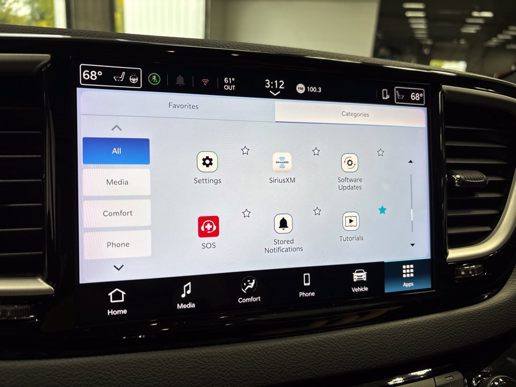 Used 2025 Chrysler Pacifica Select FWD image 22