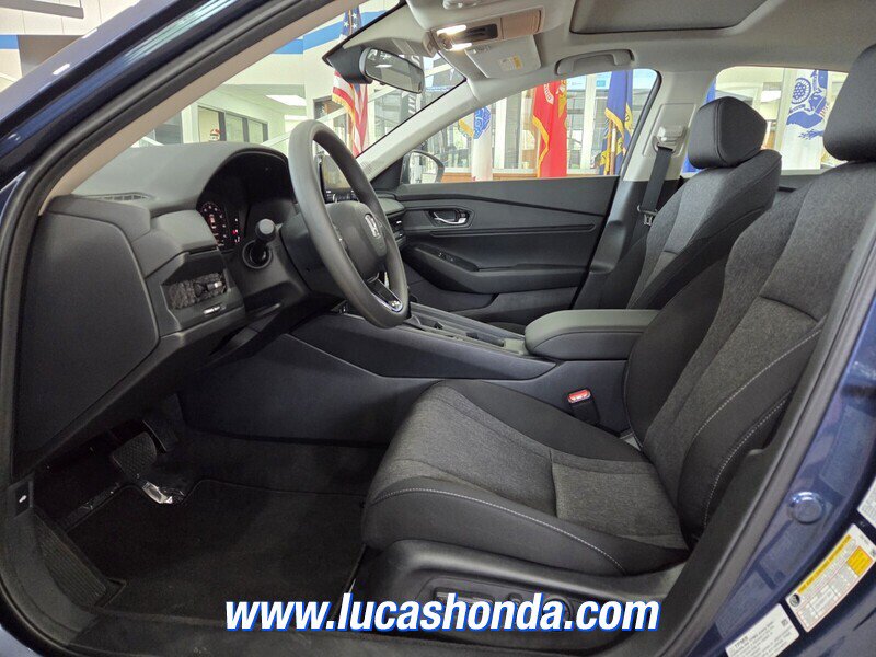 Used 2024 Honda Accord EX image 7