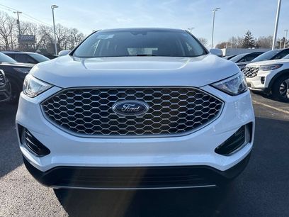 Used 2024 Ford Edge SEL