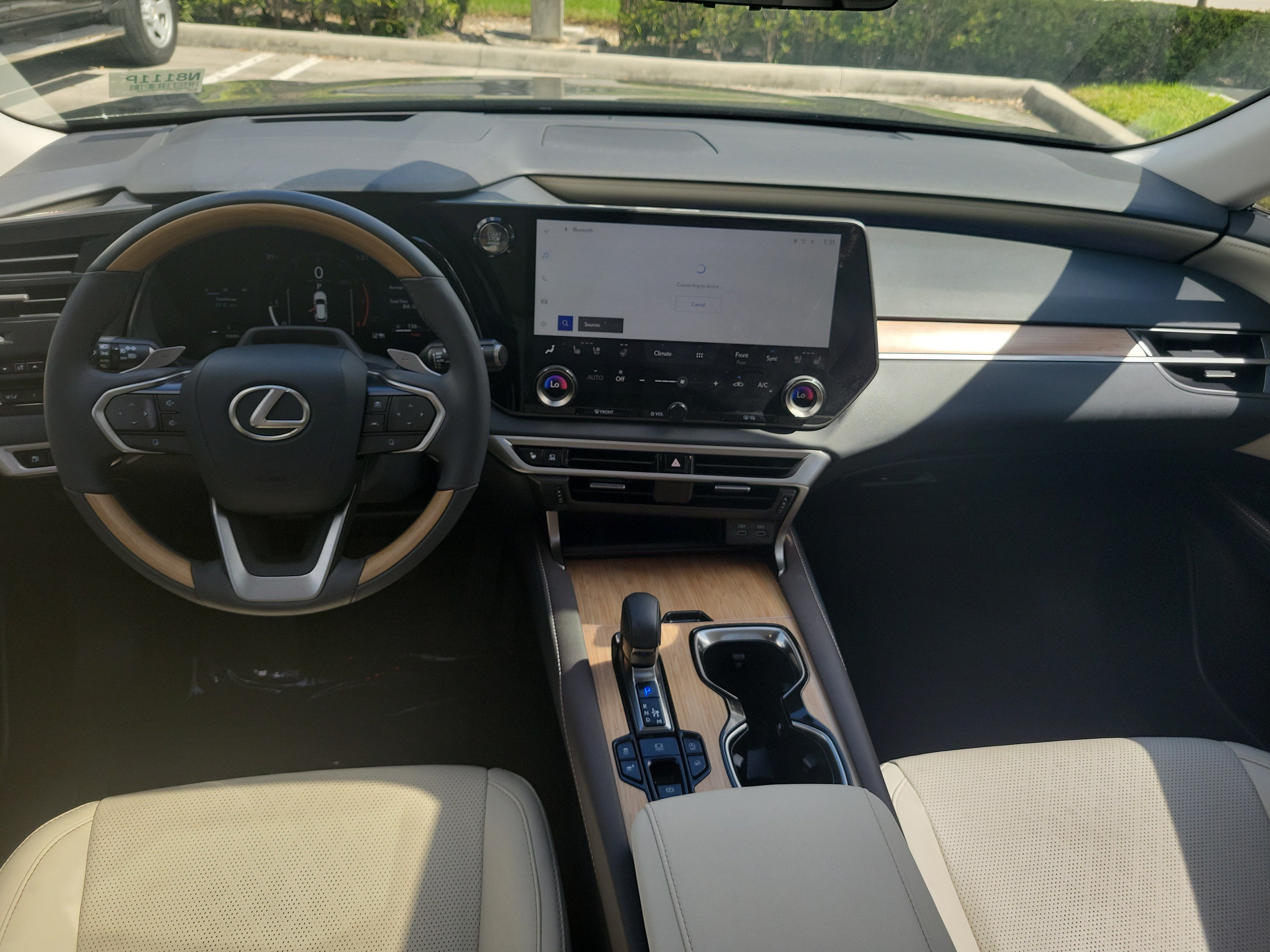 Certified 2025 Lexus RX 350 Premium Plus w/ Convenience Package AWD/4WD image 17