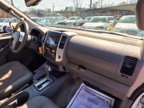Used 2016 Nissan Frontier SV w/ SV Value Truck Package image 23