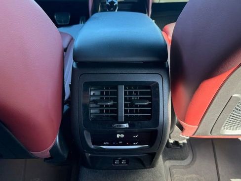 Used 2023 BMW X4 xDrive30i w/ M Sport Package image 43