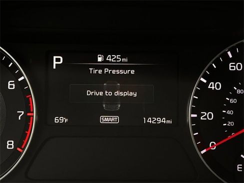 Used 2024 Kia Forte LXS w/ LXS Technology Package image 16