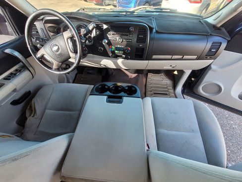 Used 2008 Chevrolet Silverado 1500 LT w/ Power Pack Plus AWD/4WD image 8