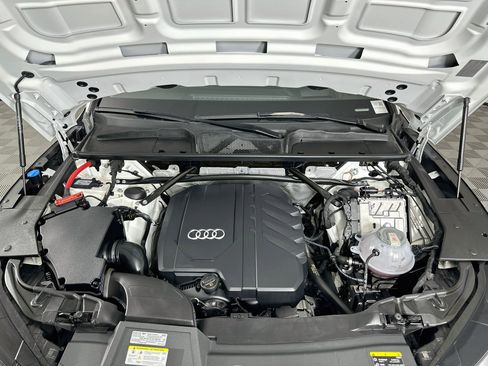 Used 2023 Audi Q5 2.0T Prestige w/ Prestige Package AWD/4WD image 35