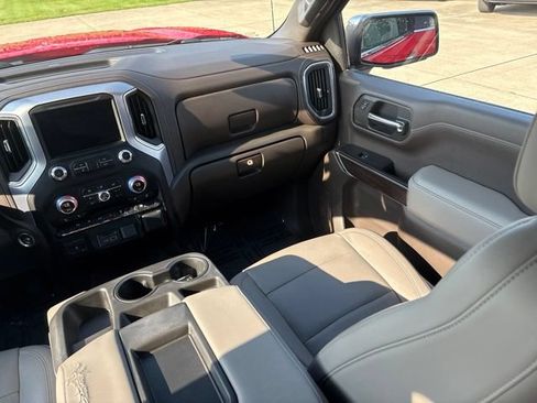 Used 2020 GMC Sierra 1500 SLT w/ Driver Alert Package I AWD/4WD image 24