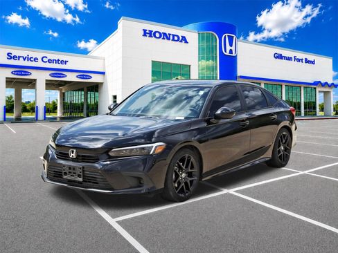 Used 2024 Honda Civic Sport image 3