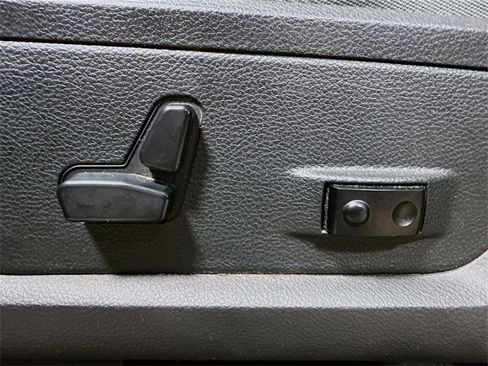 Used 2016 RAM 2500 Big Horn image 13