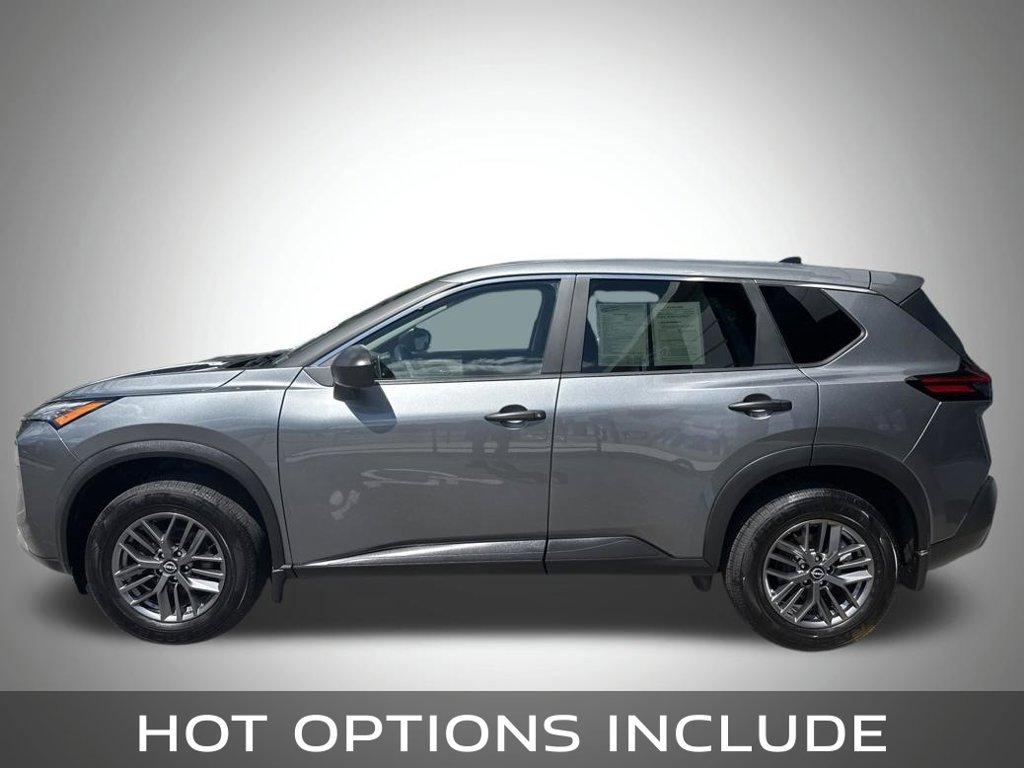 Used 2023 Nissan Rogue S AWD/4WD image 2