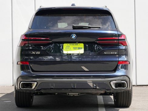 Used 2024 BMW X5 xDrive50e w/ M Sport Package AWD/4WD image 11