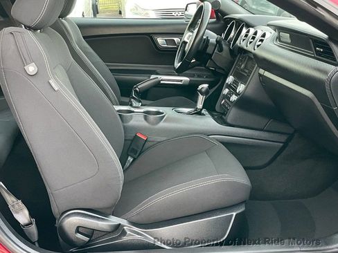 Used 2019 Ford Mustang Coupe image 10
