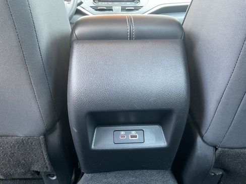 Used 2025 Nissan Altima 2.5 SV FWD image 11