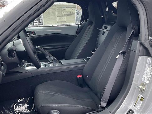 New 2025 MAZDA MX-5 Miata Club w/ Weather Package image 9