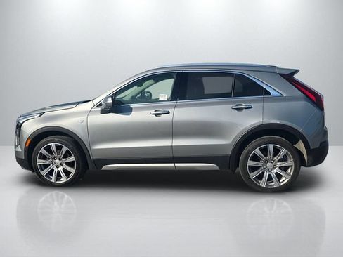 Used 2023 Cadillac XT4 Premium Luxury w/ Enhanced Visibility Package FWD image 8
