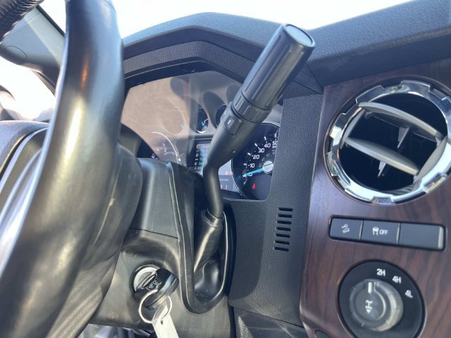 Used 2016 Ford F350 Lariat w/ Lariat Ultimate Package AWD/4WD image 29