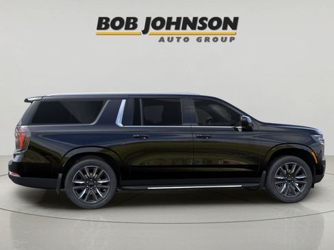 New 2026 Chevrolet Suburban LS w/ LS Custom Edition AWD/4WD image 2