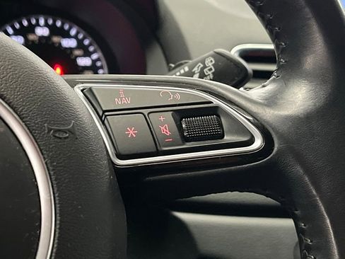 Used 2018 Audi Q3 2.0T Premium Plus w/ Premium Plus Package image 25