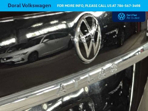 Certified 2023 Volkswagen Atlas Cross Sport SE FWD image 10
