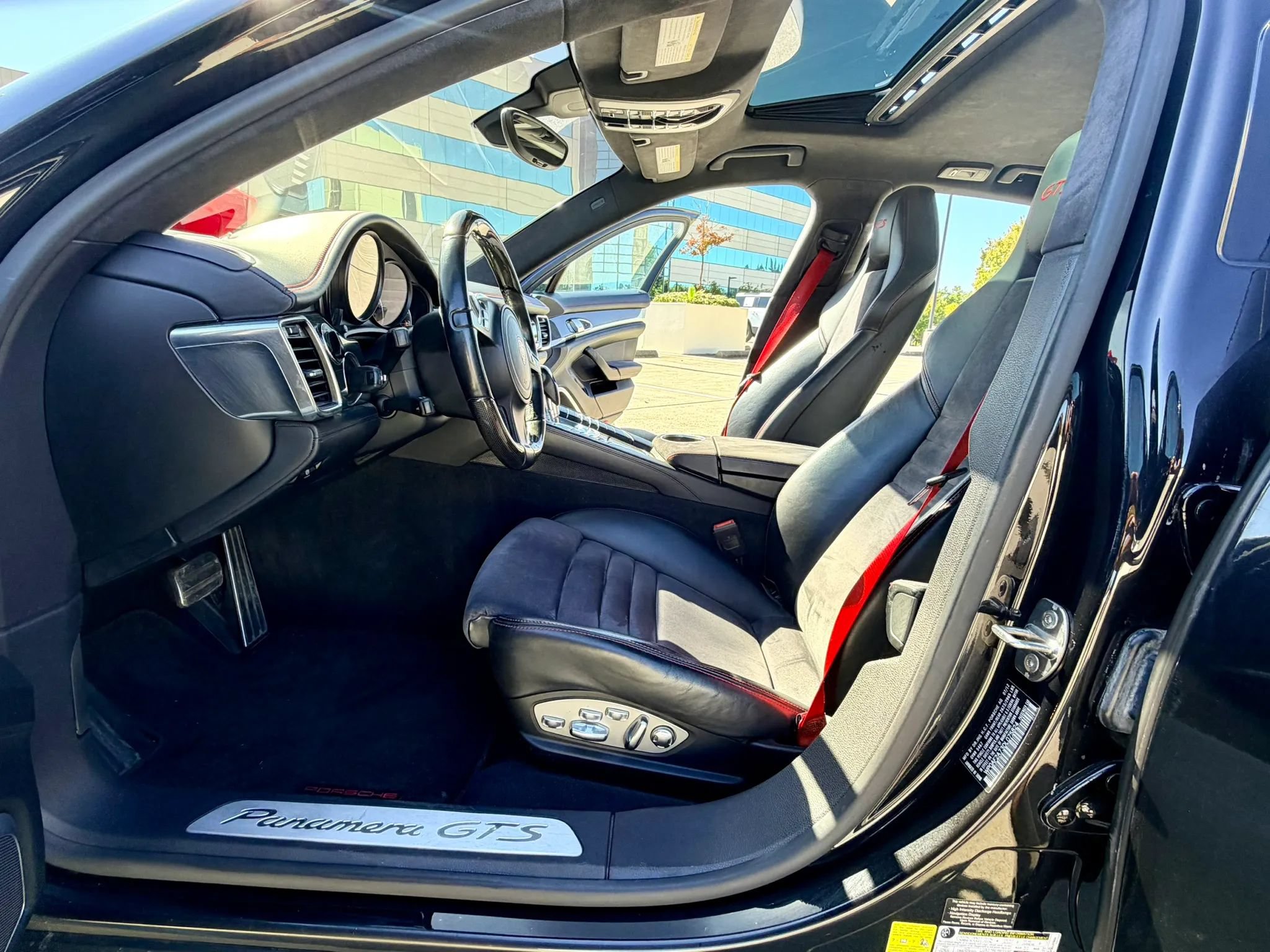Used 2013 Porsche Panamera GTS AWD/4WD image 36