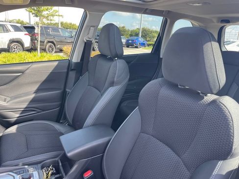 Certified 2022 Subaru Forester Premium w/ Popular Package #1 AWD/4WD image 19