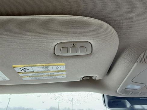 Used 2024 Ford Expedition Limited image 20