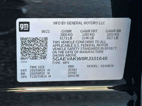 Used 2024 Buick Enclave Essence w/ Experience Buick Package image 16