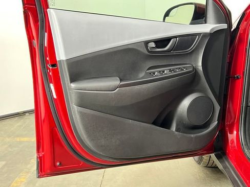 Used 2021 Hyundai Kona SE image 20