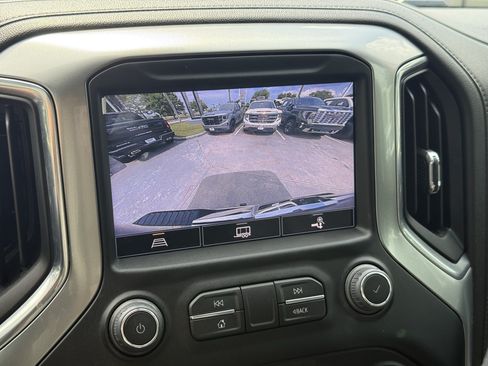 Used 2022 Chevrolet Silverado 1500 LTZ w/ LTZ Convenience Package II RWD image 21