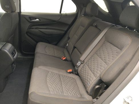 Used 2021 Chevrolet Equinox LT AWD/4WD image 18
