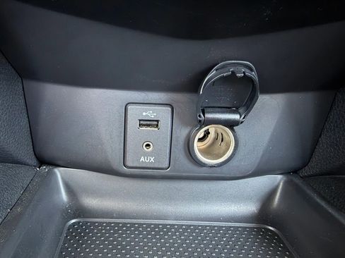 Used 2017 Nissan Rogue Sport SV image 27