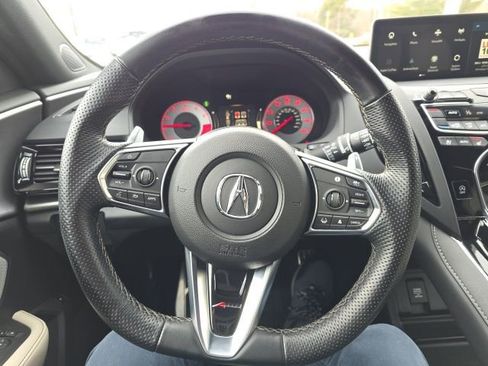 Used 2025 Acura RDX A-Spec image 18