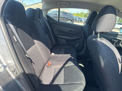 Used 2024 Nissan Sentra SV FWD image 16