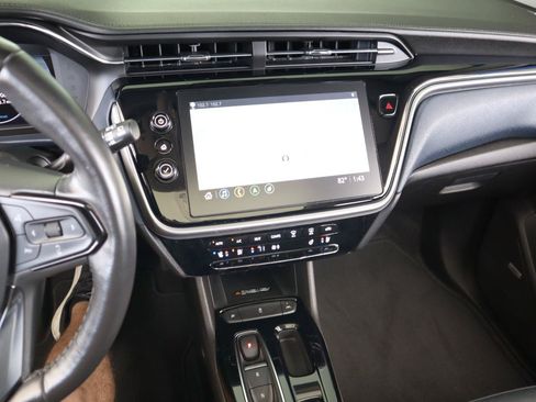 Used 2022 Chevrolet Bolt EUV Premier w/ Launch Edition FWD image 45