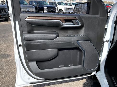 Used 2024 GMC Sierra 1500 Elevation w/ X31 Off-Road Package image 22