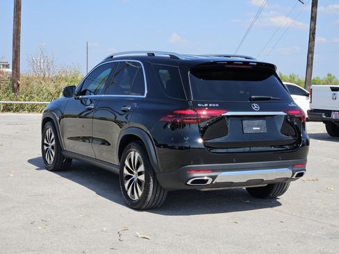Used 2025 Mercedes-Benz GLE 350 4MATIC image 7